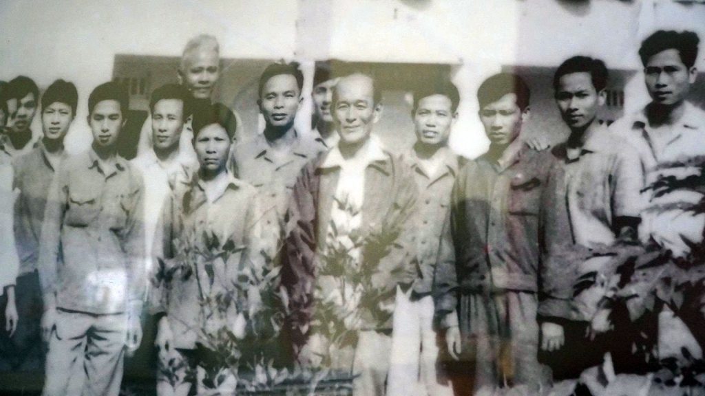 nha-bac-hoc-luong-dinh-cua